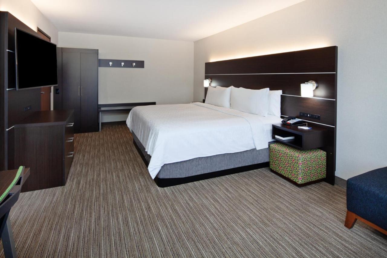Holiday Inn Express & Suites Oakland - Airport By Ihg Exterior foto