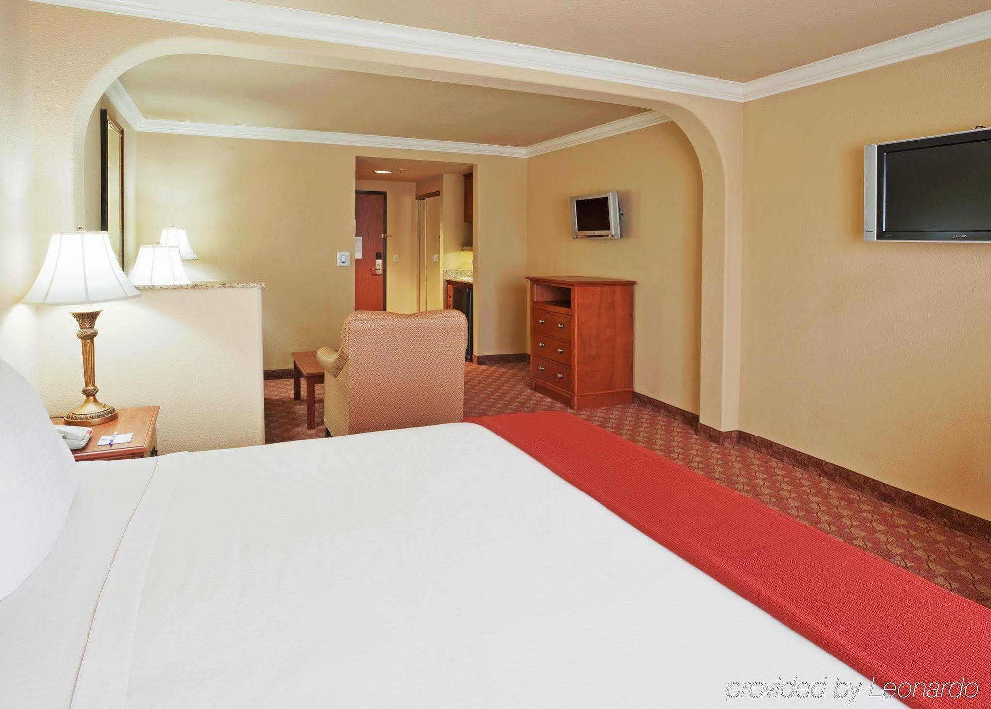 Holiday Inn Express & Suites Oakland - Airport By Ihg Cameră foto